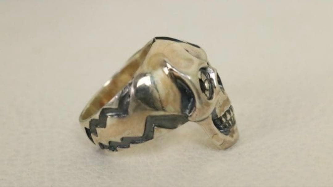 CALEE：DODコラボ ラッキースカルリング シルバー×オニキス 山田蓮