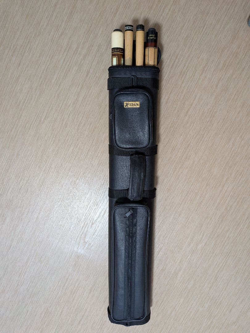 ビリヤードキュー2本とケースセット