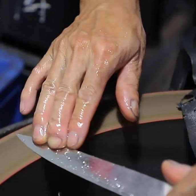 《新作》　V金10号　ダマスカス包丁　ハニカム模様・ピンク柄　剣型　牛刀　三徳