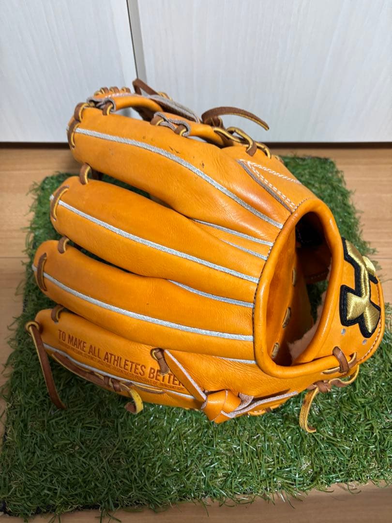 硬式用　日本製　今宮健太　アンダーアーマー 内野手