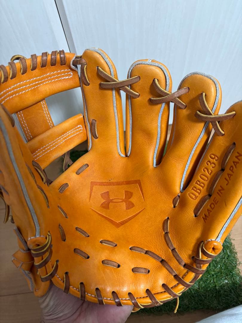 硬式用　日本製　今宮健太　アンダーアーマー 内野手