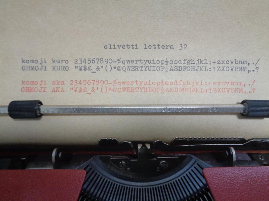 GUCCIケース olivettilettera32タイプライターシェリーライン