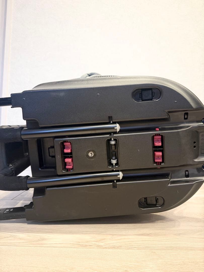 エールベベ クルット4i グランス BF880 ISOFIX 最上位モデル！