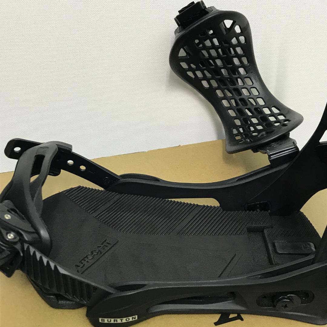 美品■2025年式■BURTON GENESIS ビンディング バインディング