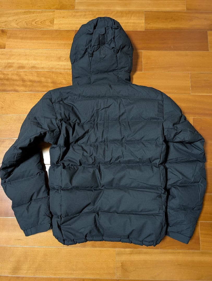 モンベル　パーマフロスト　ライトダウンパーカ　メンズS　ダウンジャケット