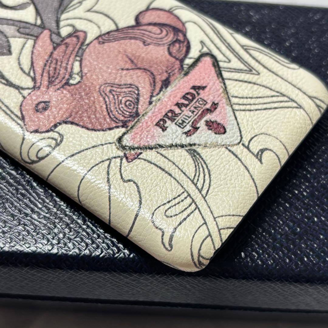 【希少コラボ】PRADA iPhoneケース SE2/SE/8/7対応 うさぎ