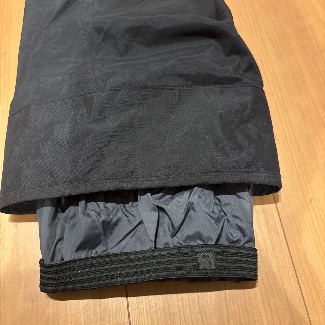 BURTON ！スノーボードパンツ