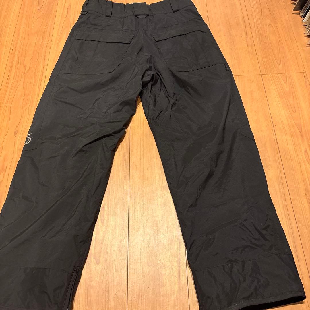 BURTON ！スノーボードパンツ