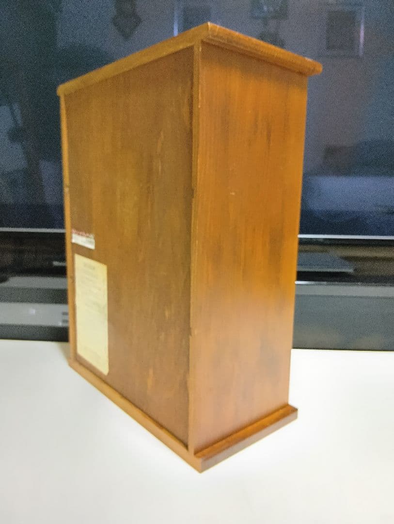 人気　ルーシーズバスケット　ウッド　ディスプレイ　キャビネット　廃盤