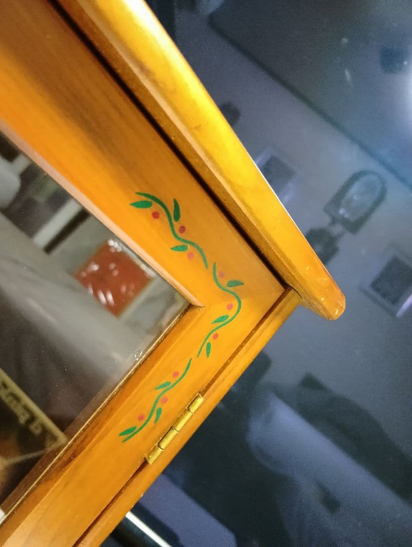 人気　ルーシーズバスケット　ウッド　ディスプレイ　キャビネット　廃盤