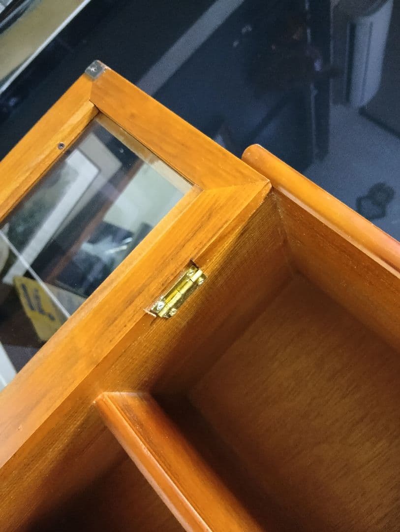 人気　ルーシーズバスケット　ウッド　ディスプレイ　キャビネット　廃盤