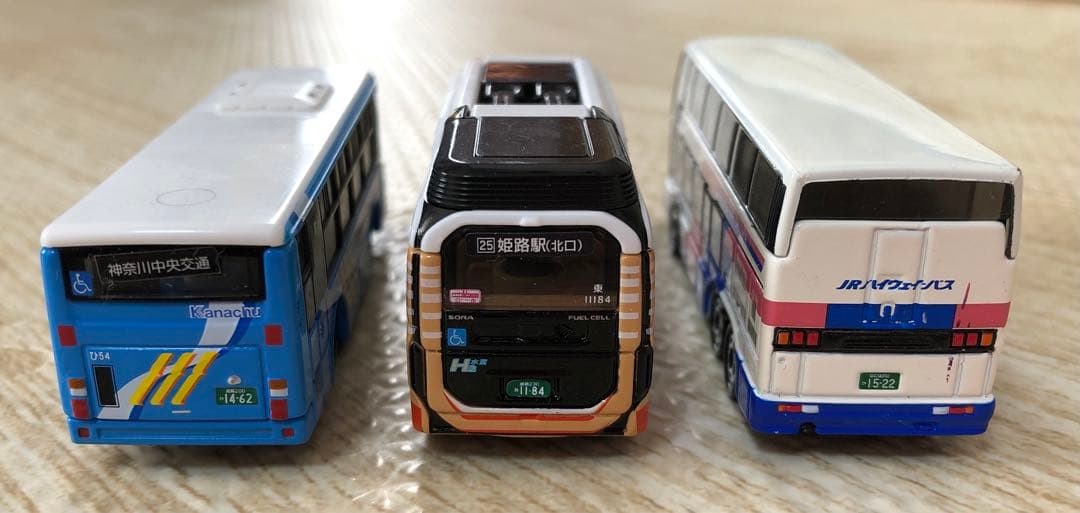 トミカ 限定バス 8台セット 周年記念 - メルカリ