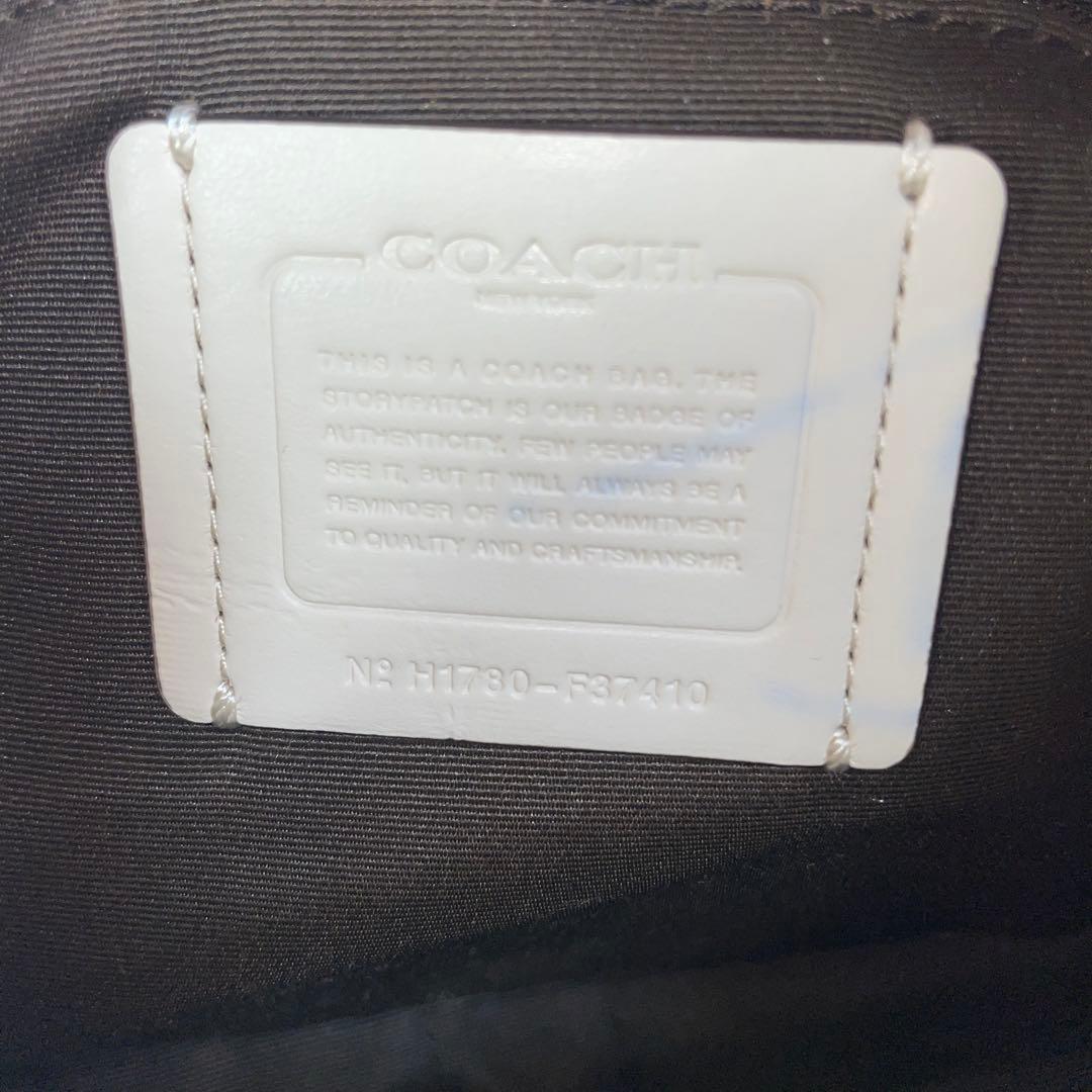 【美品】 COACH コーチリュック レザー ターンロック ホワイト