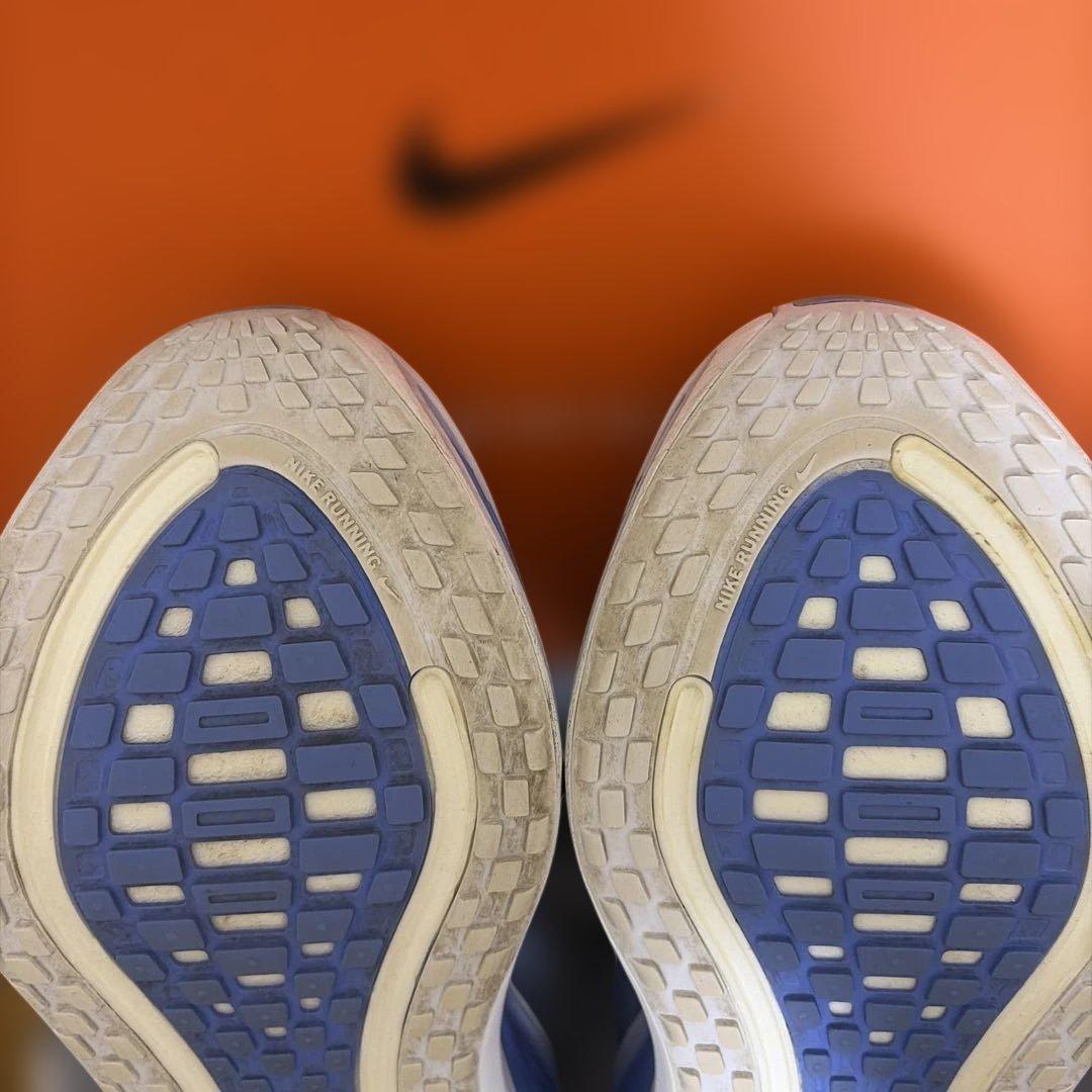 Nike Vomero Plus ボメロプラス　24.5cm US7.5