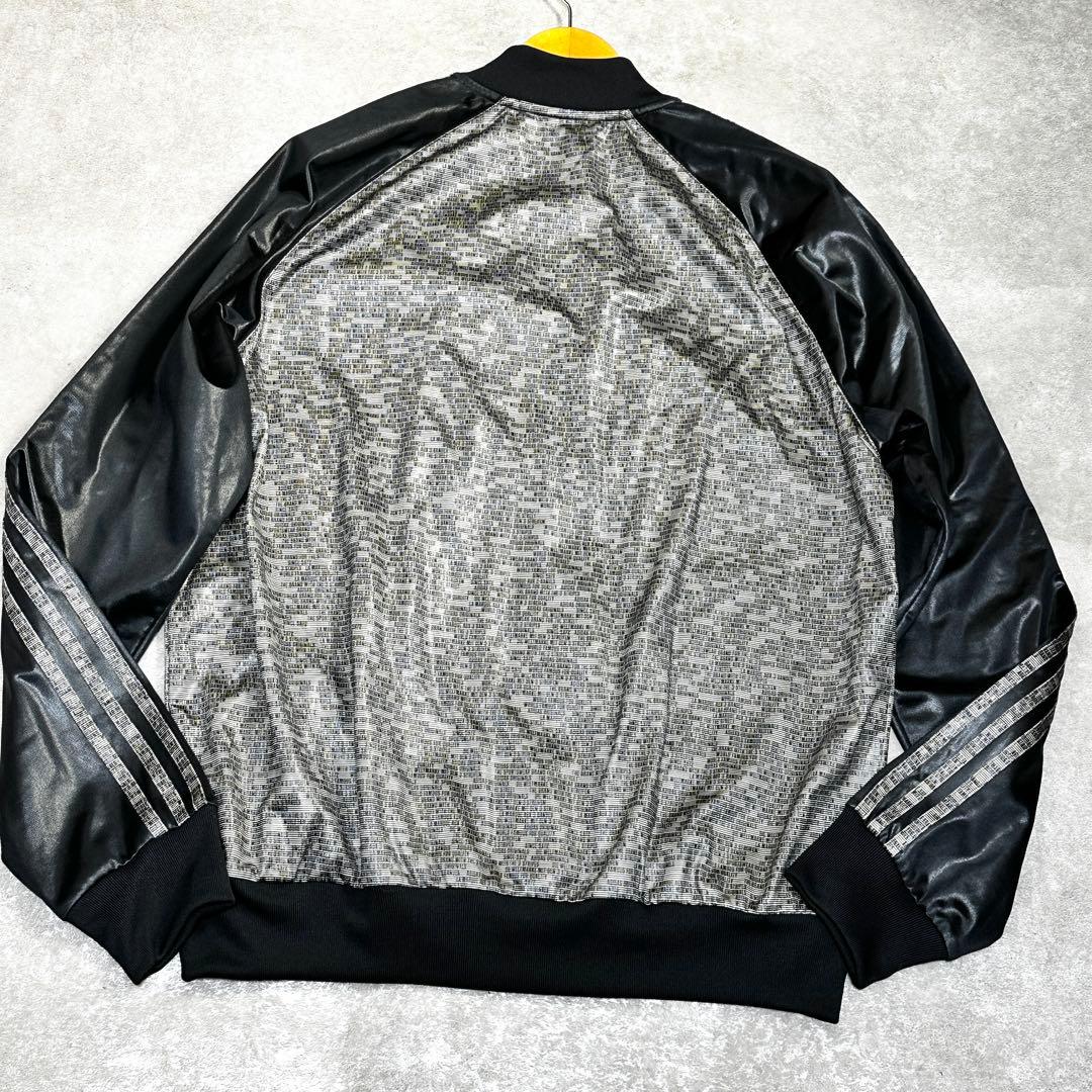 adidas トラックジャケット 英字 シルバー ブラック 総柄 サイズ4XO