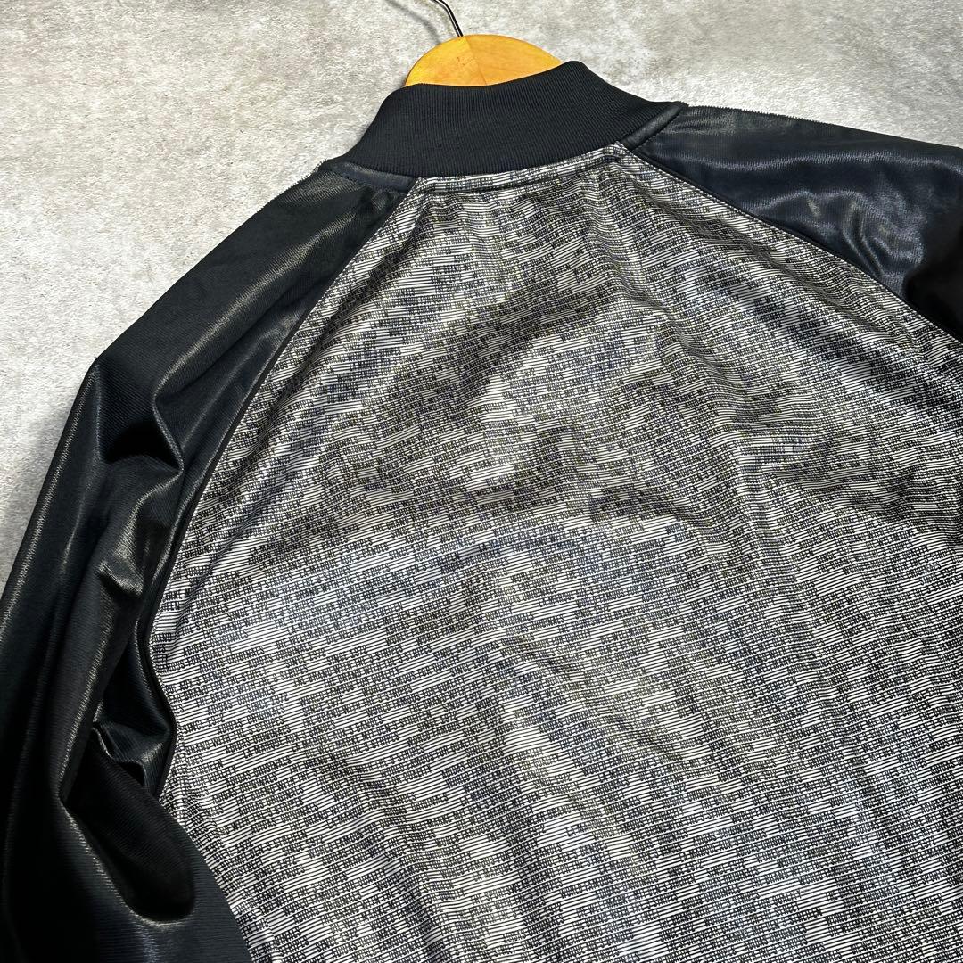 adidas トラックジャケット 英字 シルバー ブラック 総柄 サイズ4XO