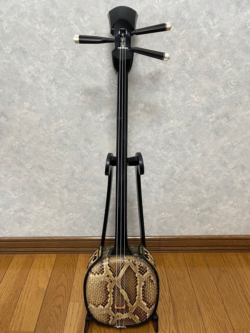 三線沖縄強化張り送料込み 琉球 三味線