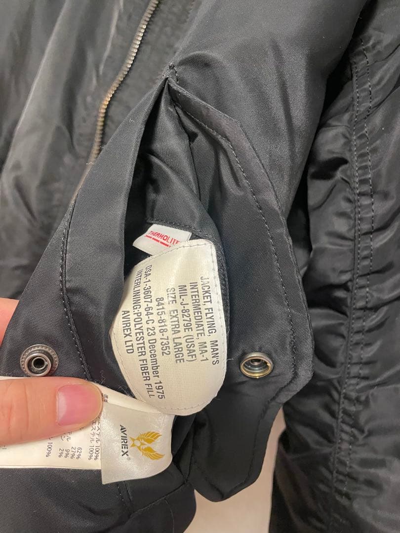 AVIREX MA-1ジャケット ブラック　アヴィレックス