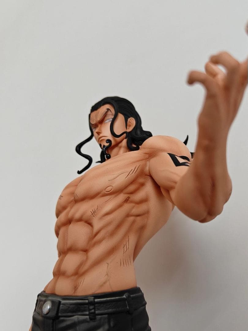 ワンピース CP9 ロブ・ルッチ フィギュア ガレージキット 塗装済み完成