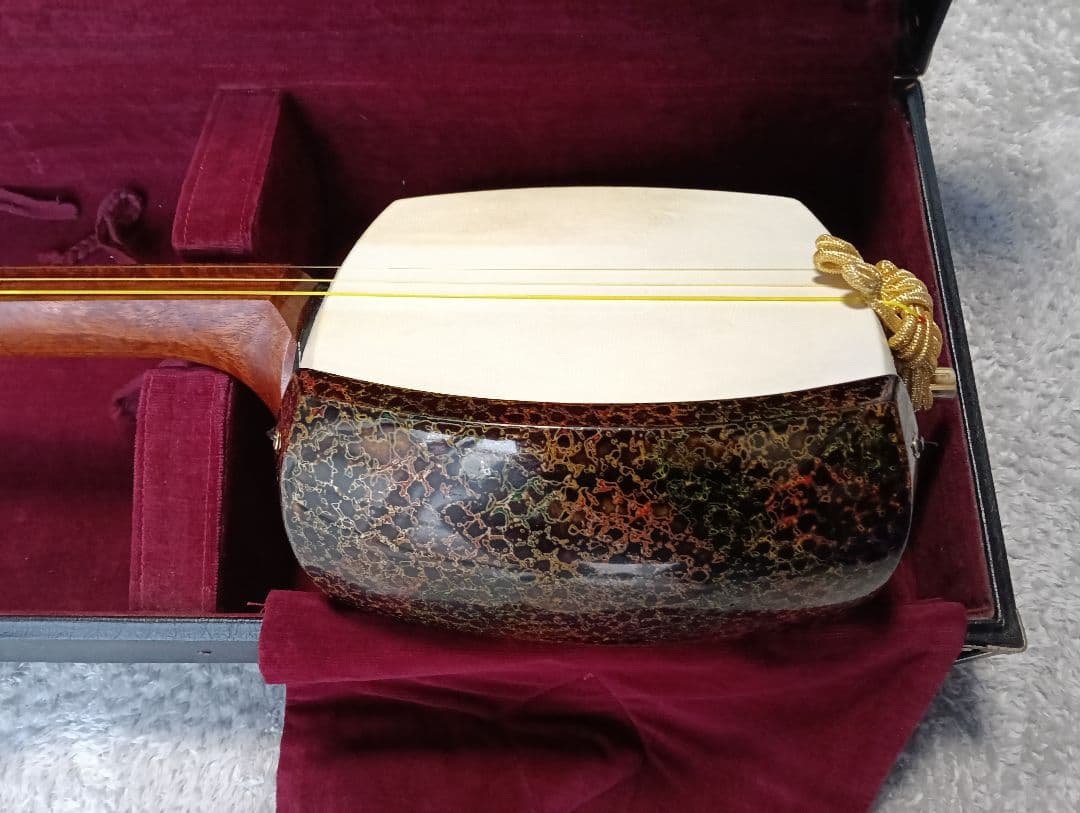 トチ花梨　津軽三味線　丸内胴