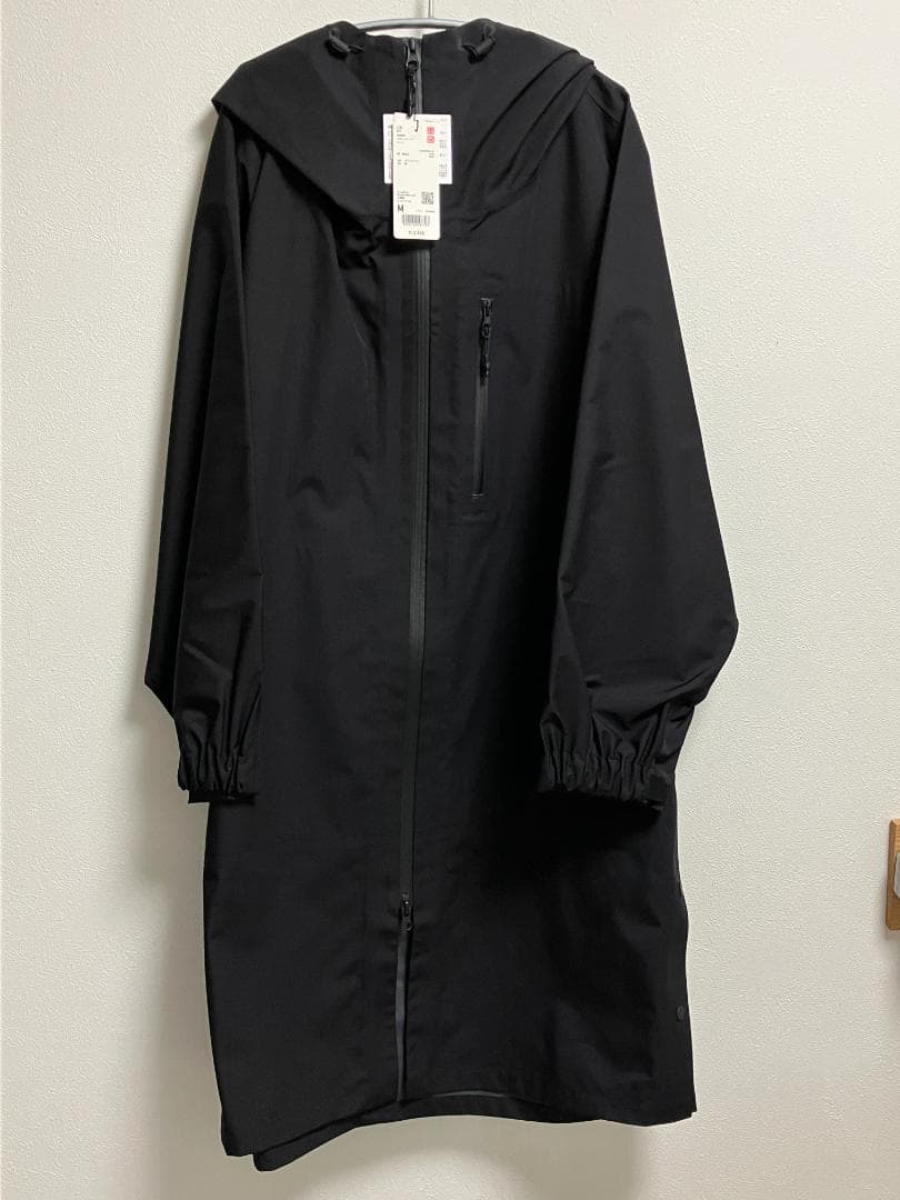 新品 ユニクロ セオリー theory ブロックテックコート M