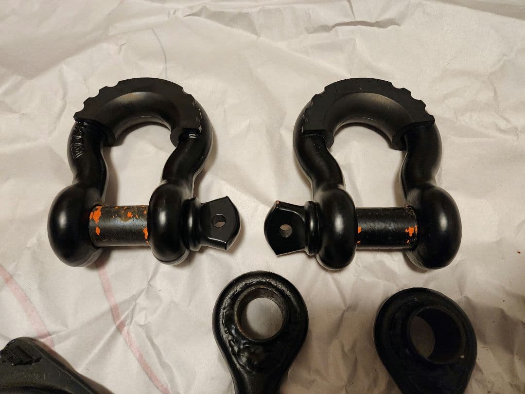 RAV4オフロードパッケージ2 牽引フック&加工済カバー(別売のため金額見直し)