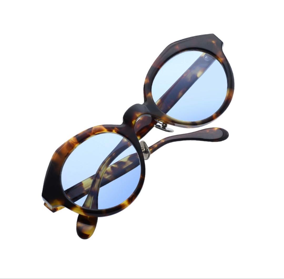 GROOVER×安田章大コラボレーションサングラス第二弾「Trip」 - メルカリ