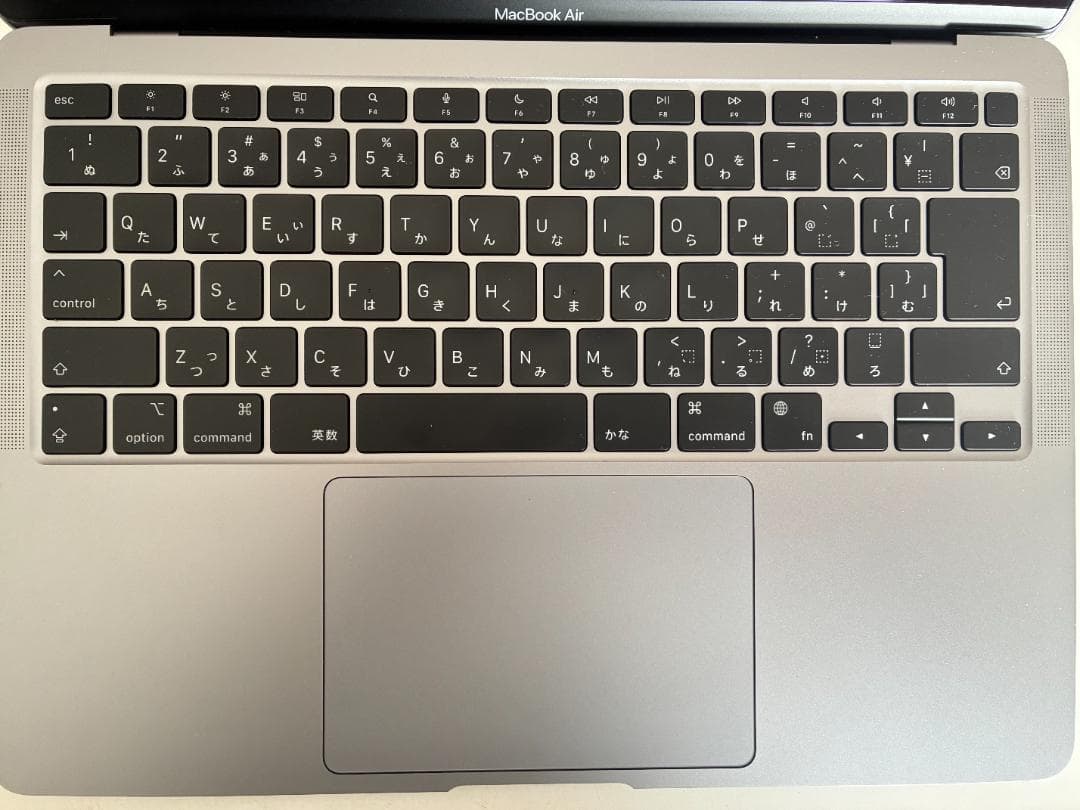 充放電回数32　8GM 256GB　M1 Apple MacBook Air美品