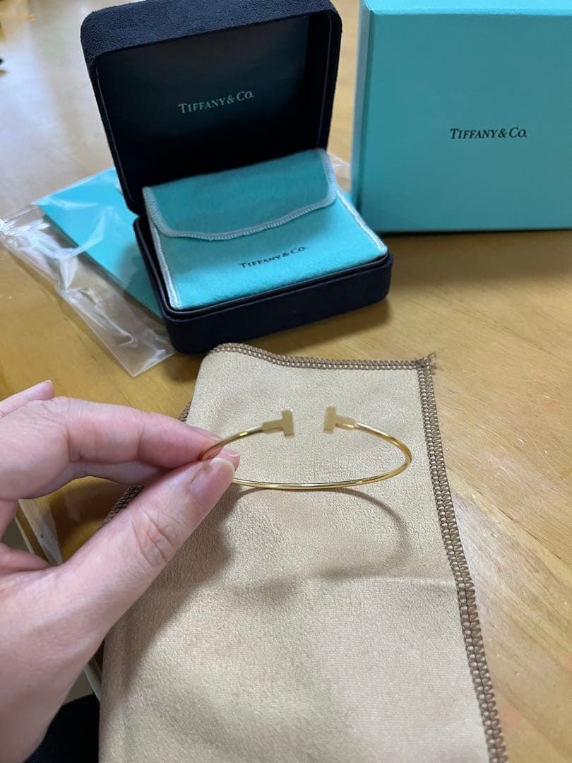 【美品】Tiffany & Co. ティファニー Tナローワイヤー ブレスレット