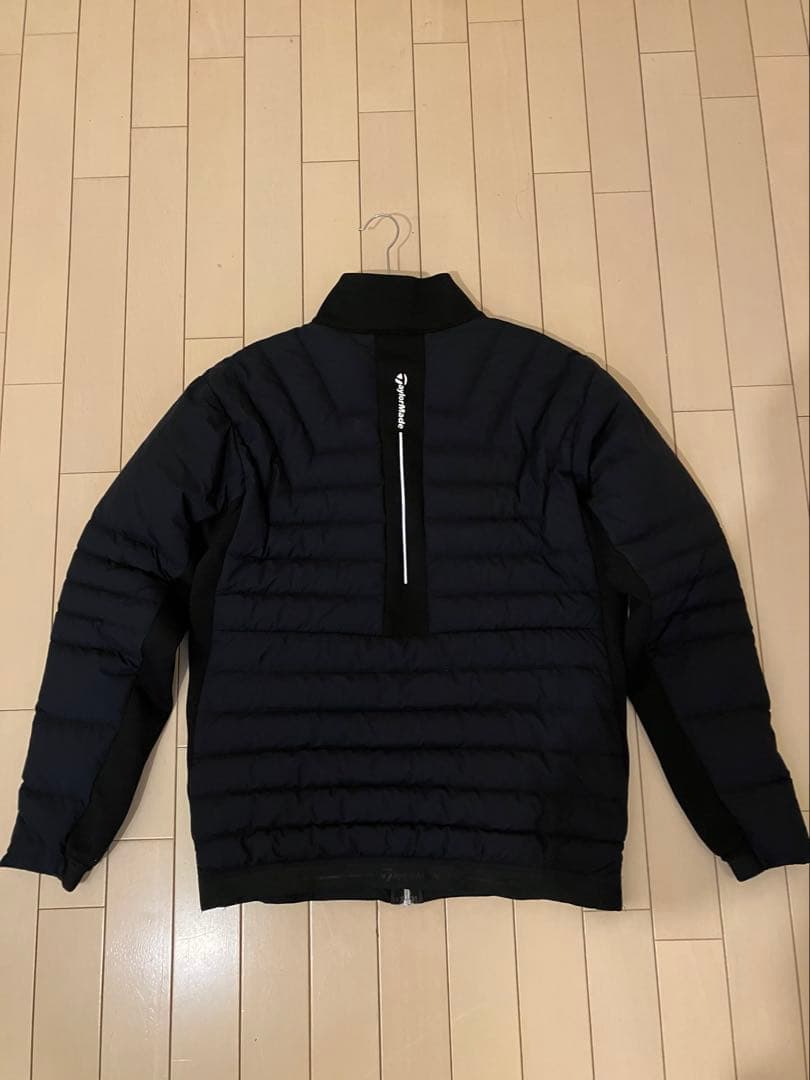 テーラーメイド　ゴルフ用　ダウンジャケット