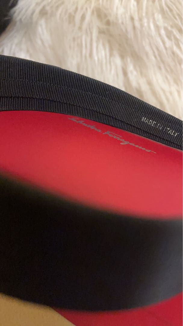 Ferragamo カチューシャ キラキラ ビジュー シルバー