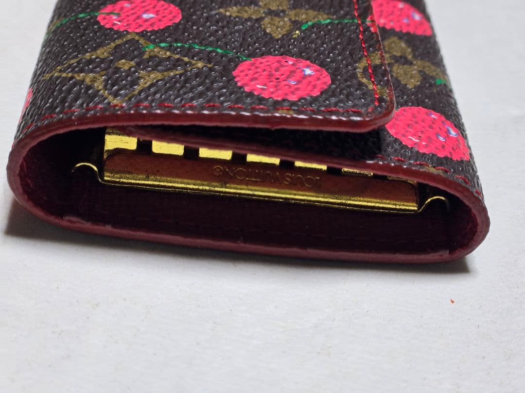 市丸さま専用Louis Vuitton 村上隆 チェリー 6連キーケース 廃盤