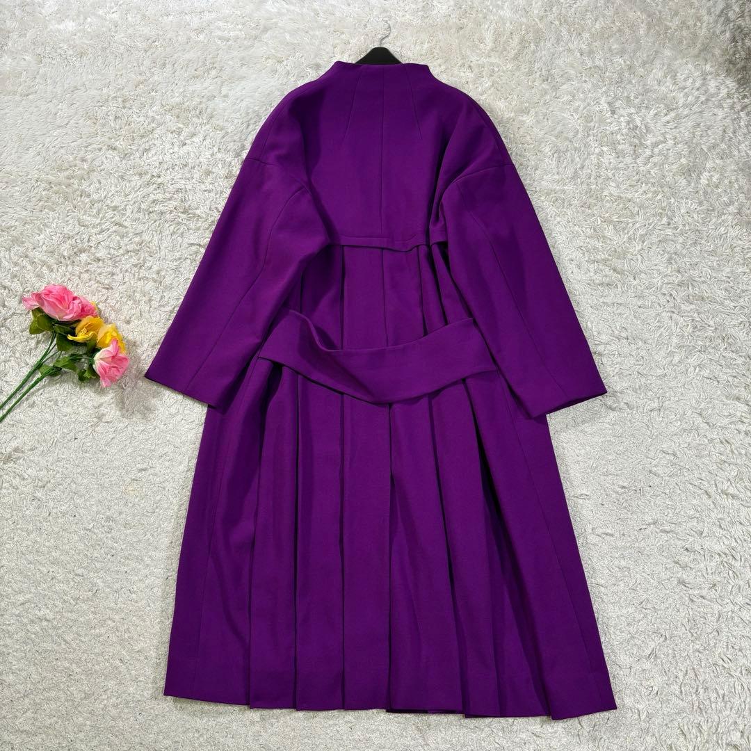 UN3D ノーカラー　プリーツ　フレア　ボタンレス　Aライン　ロングコート