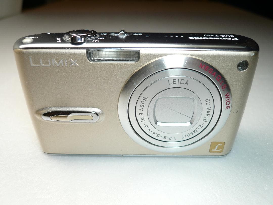 LUMIX★DMC-FX07⭐️美品⭕️安心の実働品★淡いゴールドカラー