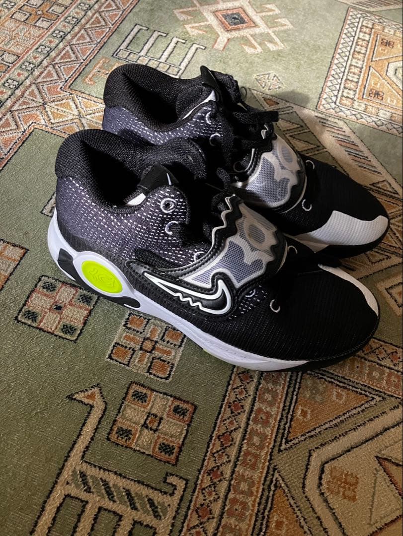 Nike バスケットシューズ ハイカット ブラック/ホワイト/ライム