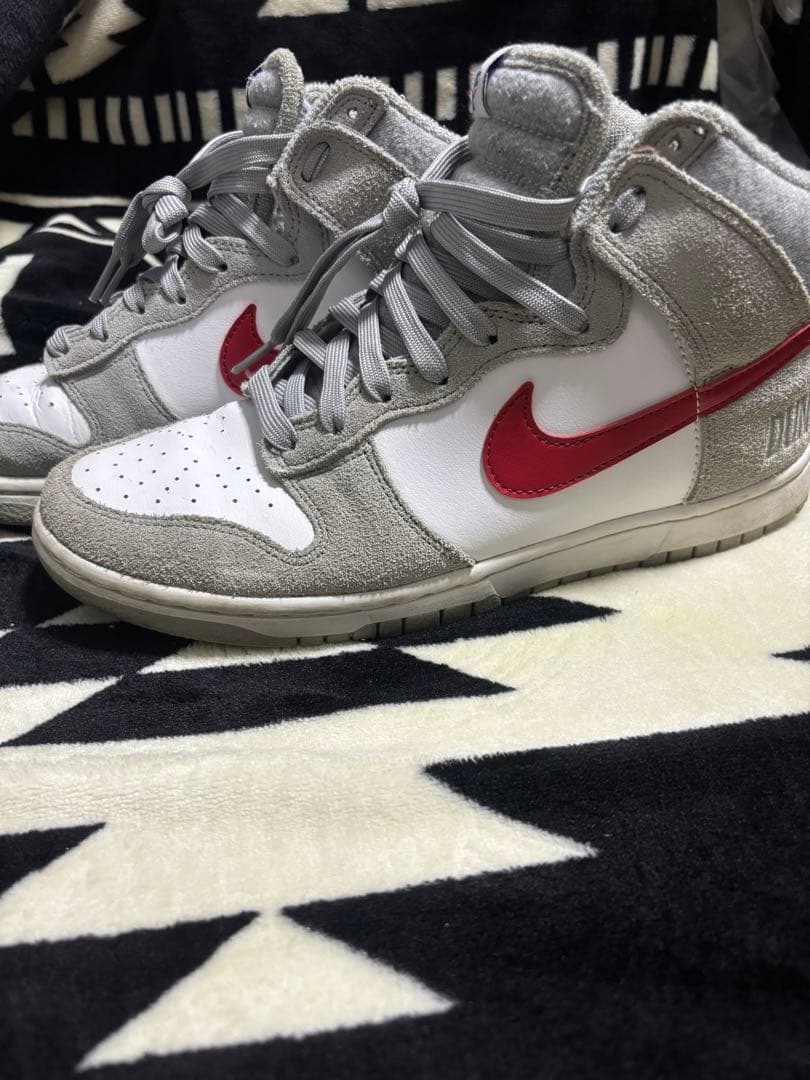 Nike Dunk ハイカット シューズ グレー/レッド 26.5 Nike Dunk High