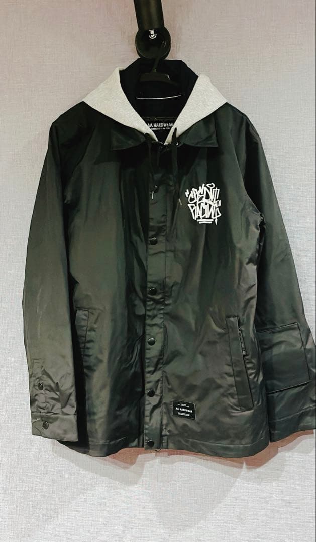 美品　スノーボードウェア　ダブルエーハードウェア　M