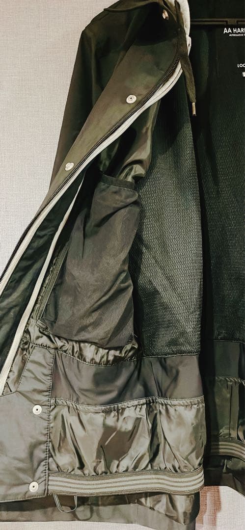 美品　スノーボードウェア　ダブルエーハードウェア　M