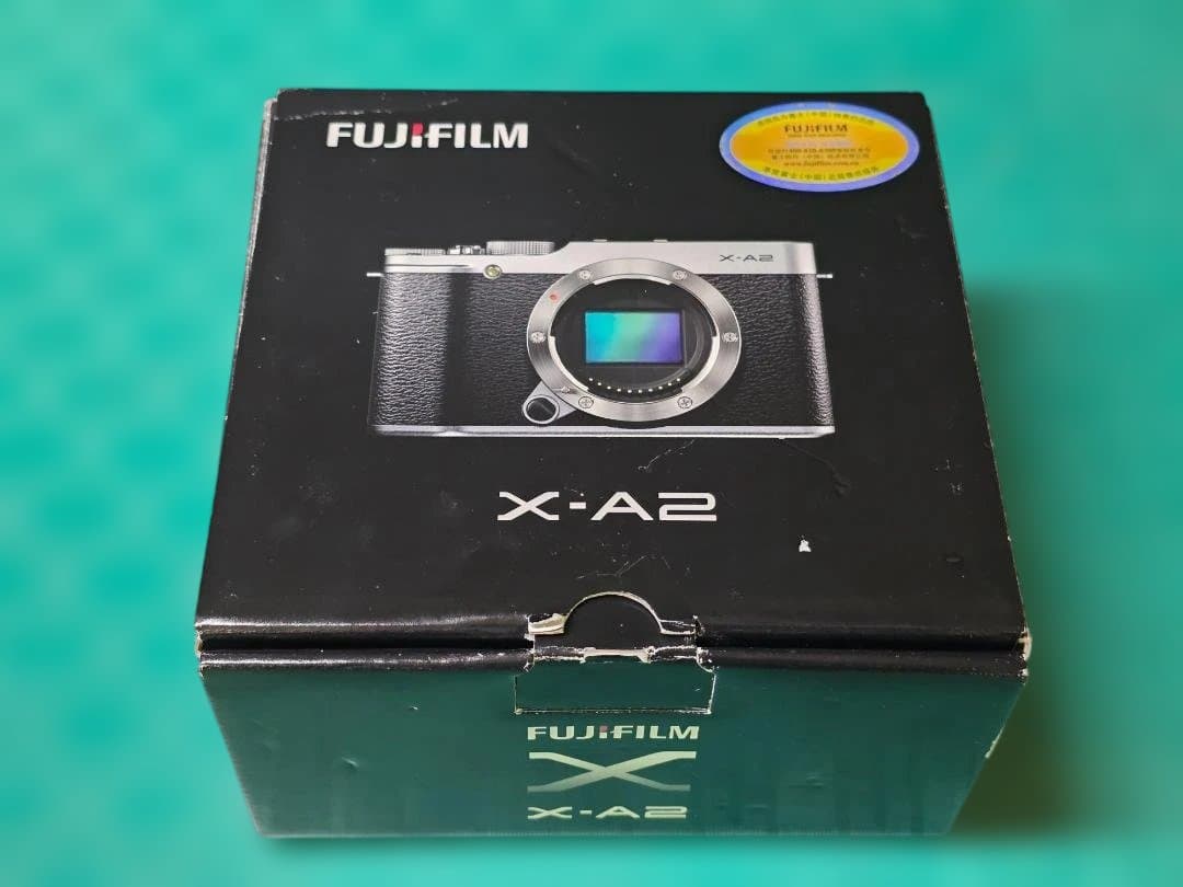 富士フィルム X-A2 ミントグリーン 超希少カラー - メルカリ