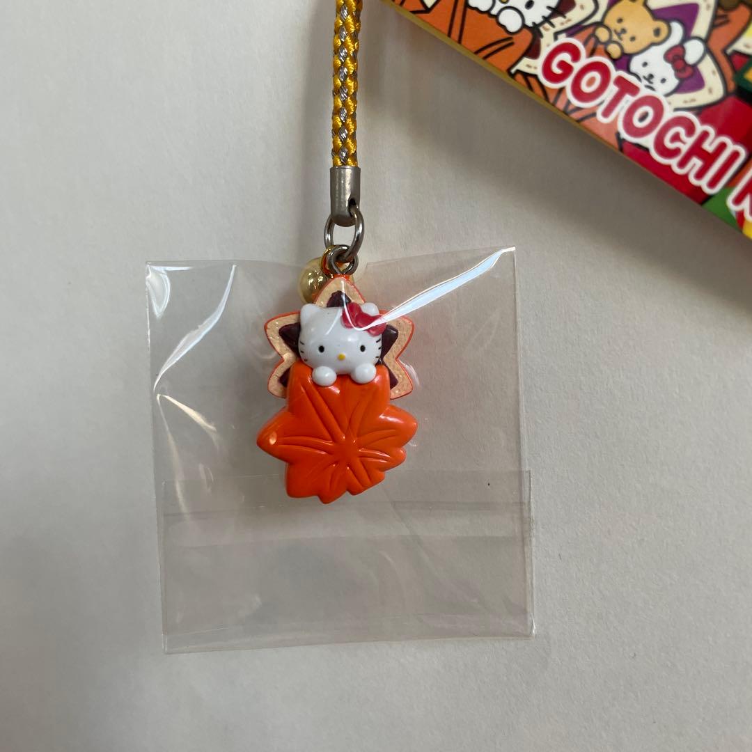 ご当地キティ】根付 広島 もみじ饅頭 - メルカリ