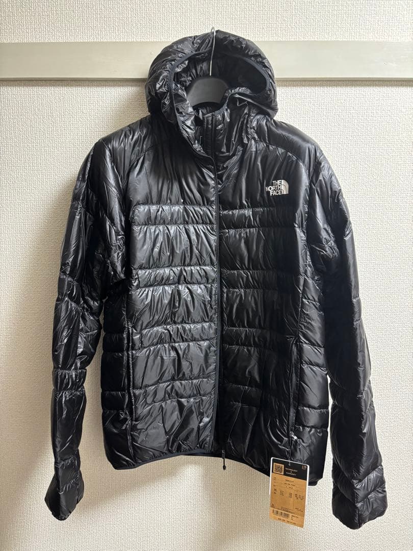 【新品未使用】The North Face ライトヒートフーディXL ブラック