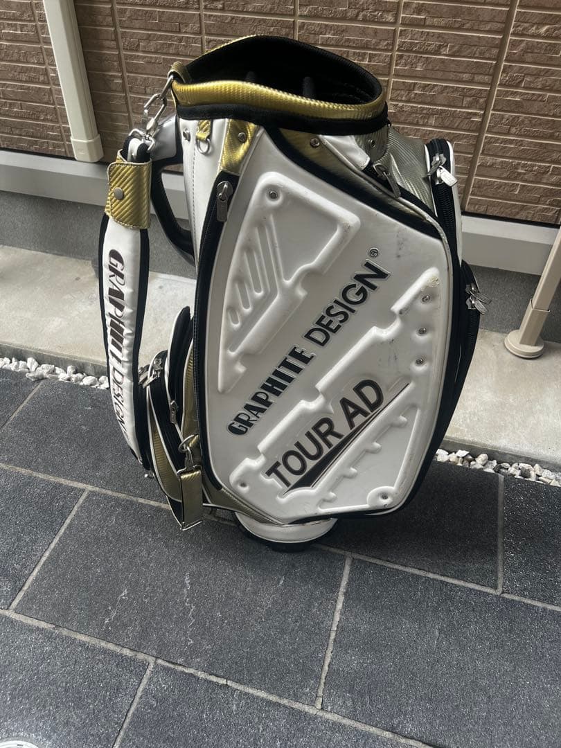 GRAPHITE DESIGN TOUR AD ゴルフバッグ　激レア