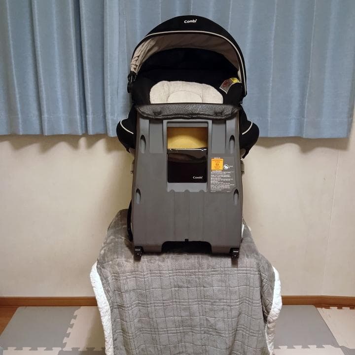 【美品】コンビ クルムーヴスマートISOFIXエッグショックJJ-650Ltd⭐︎