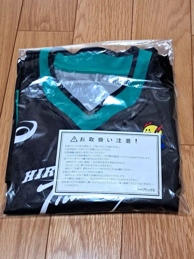 値下げ☆未使用広島サンダーズ三輪大将選手No.4　オフィシャルユニ XLタグ付き