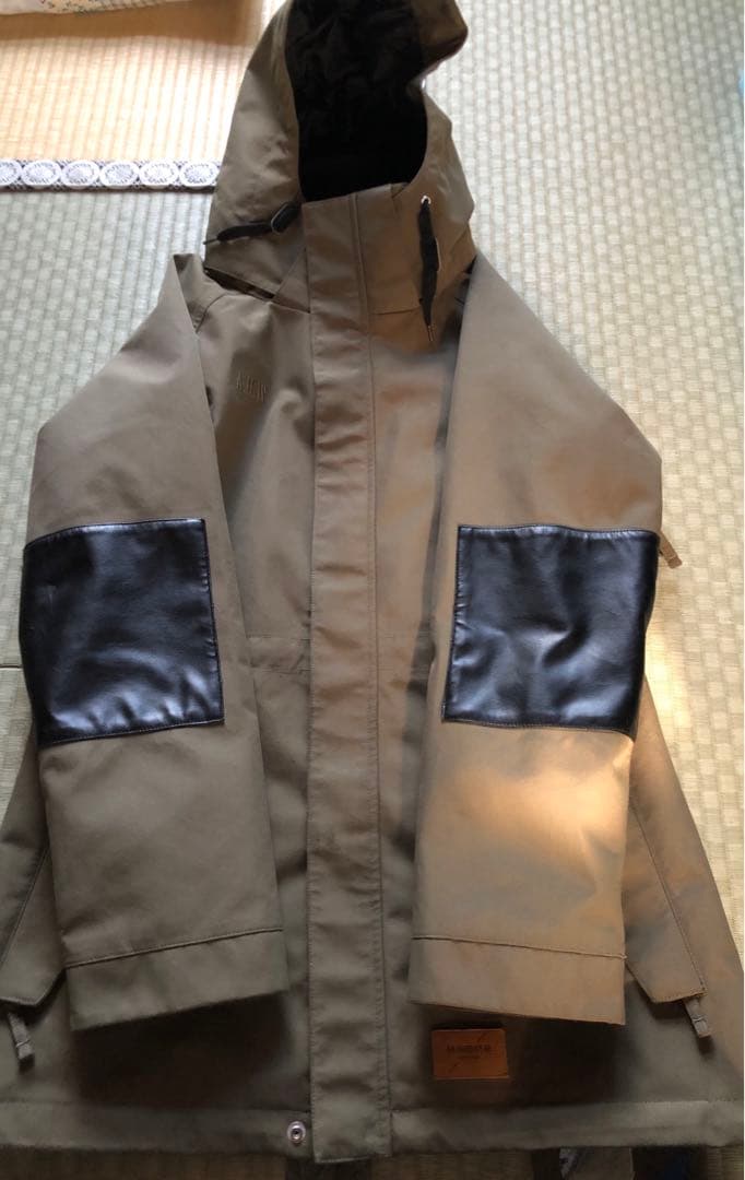 ダブルエーハードウエア　L スノボウエア