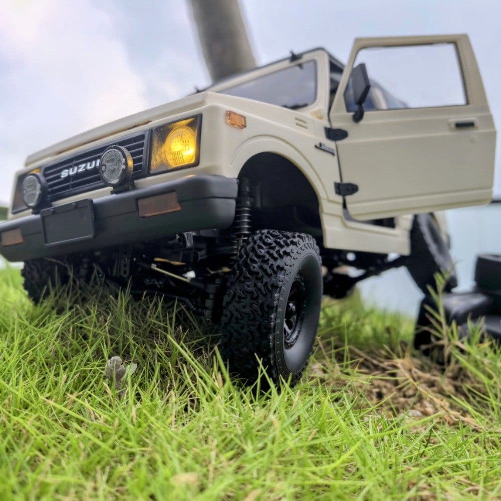 金属製プロペラシャフトとオマケ付き】WPL C74-1 ジムニー 幌 - メルカリ