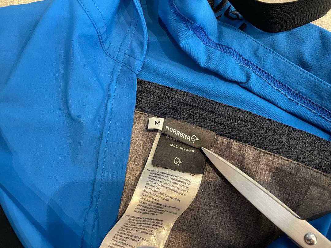 Norrona lofoten ビブパンツ　Mサイズ indigo night