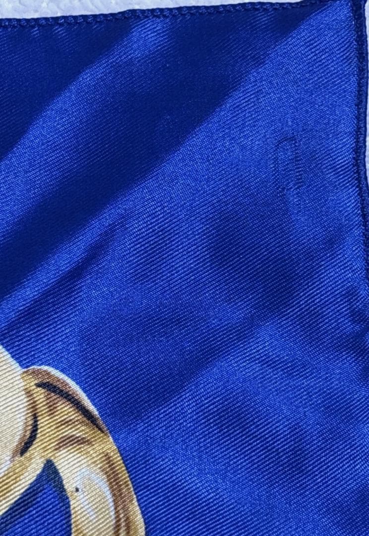 CHANEL シルク スカーフ 青 チェーンパターン