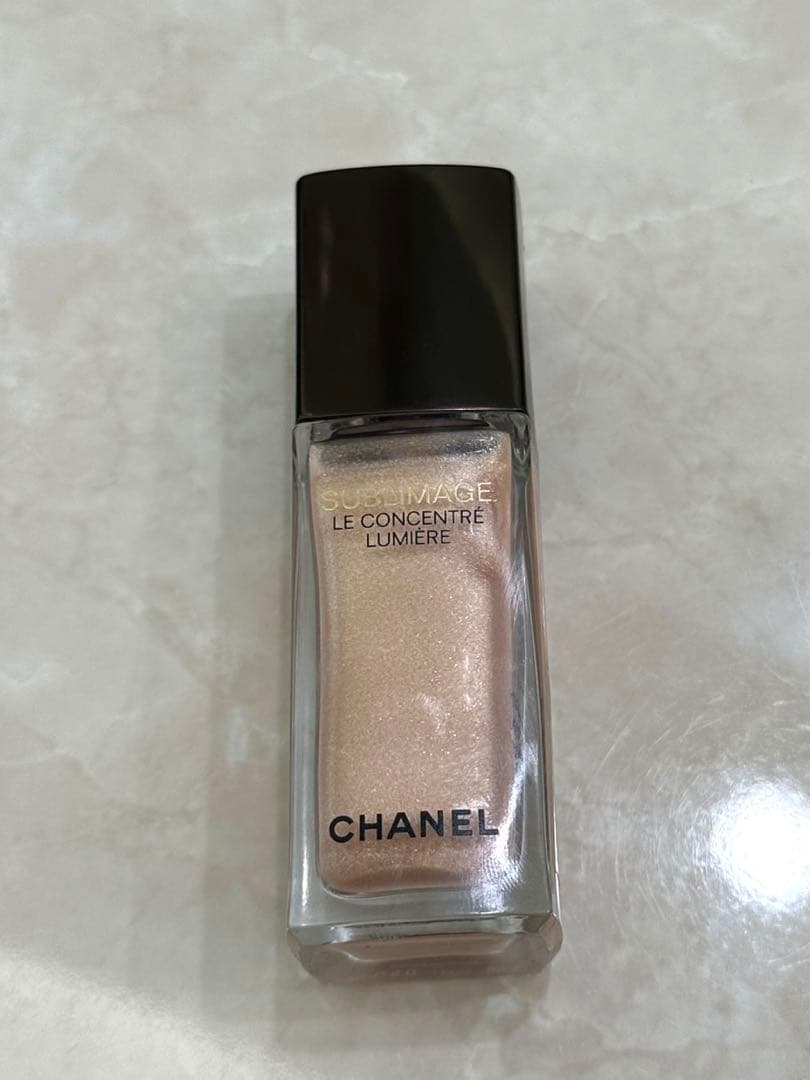 CHANEL サブリマージュ　リキッドハイライター