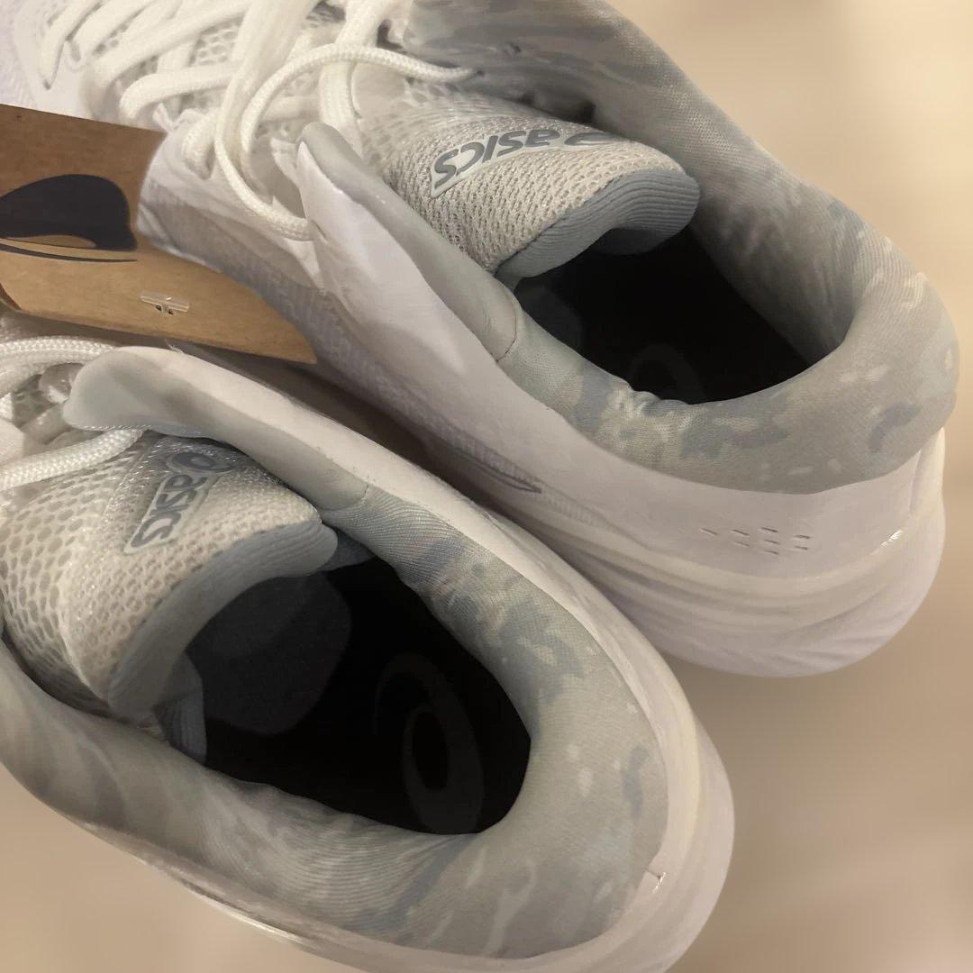 asics バッシュGELBURST 27.5cm 新品未使用